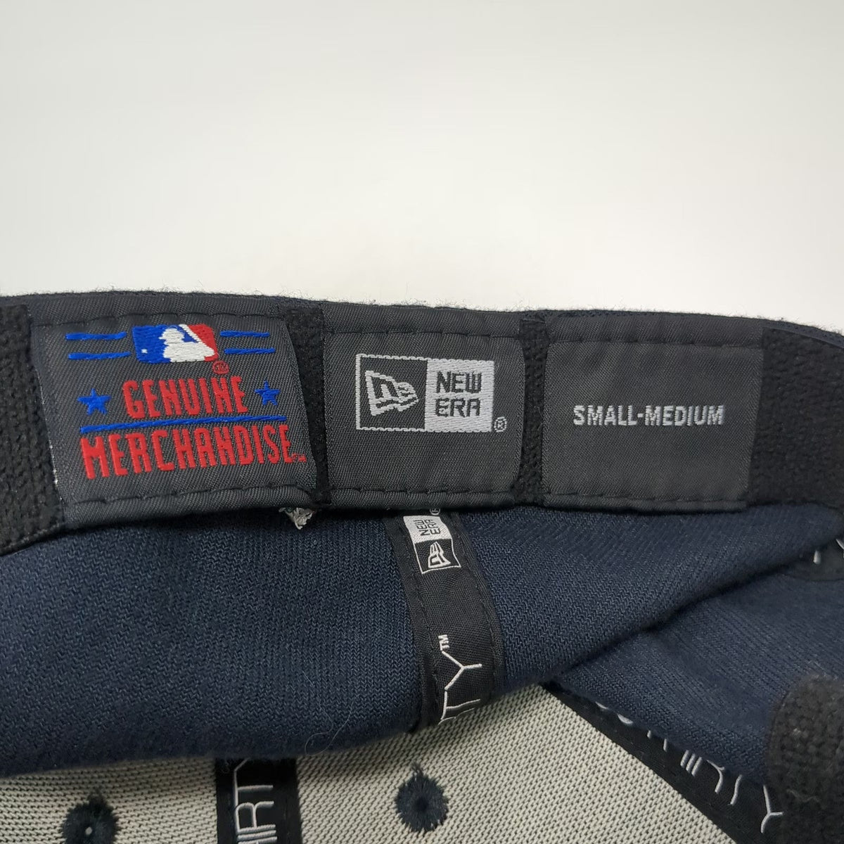 Seattle Mariners MLB New Era Blue Baseball Cap Size M 39THIRTY Stretch Fit Hat