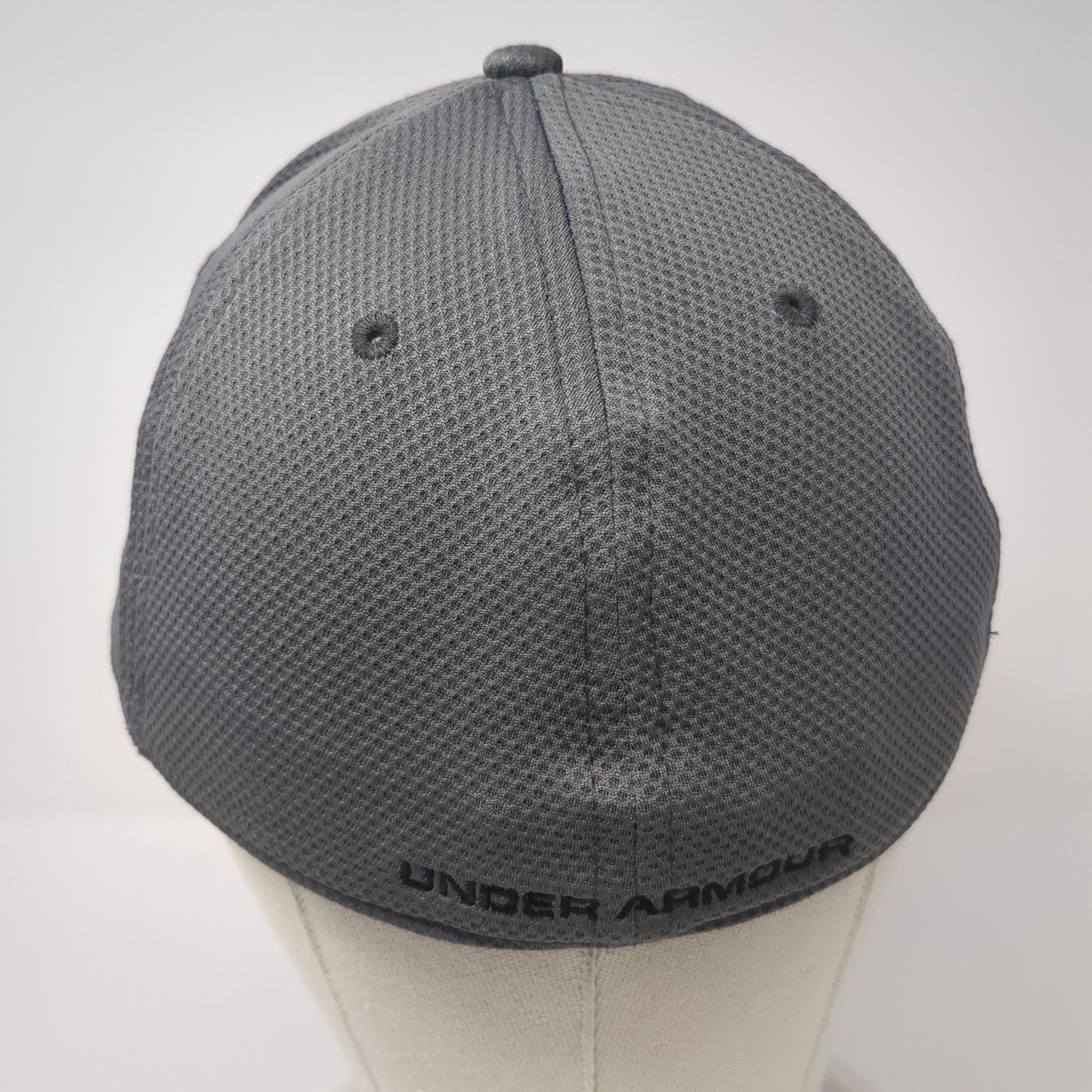 Under Armour Fitted Baseball Cap Gray XL Lightweight Embroidered 6 Panel