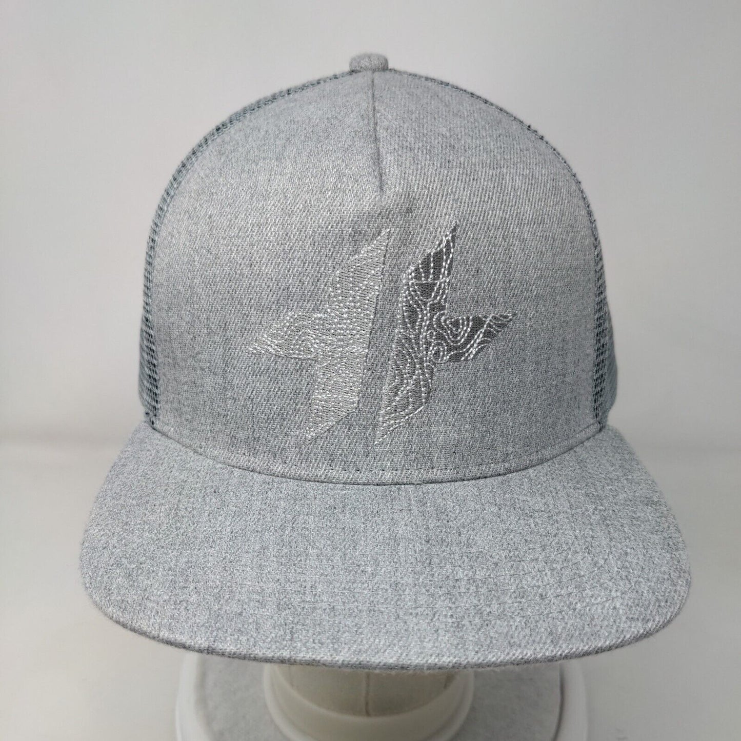 Hyper Threads Snapback Trucker Hat Gray One Size Adjustable Mesh Back 6 Panel