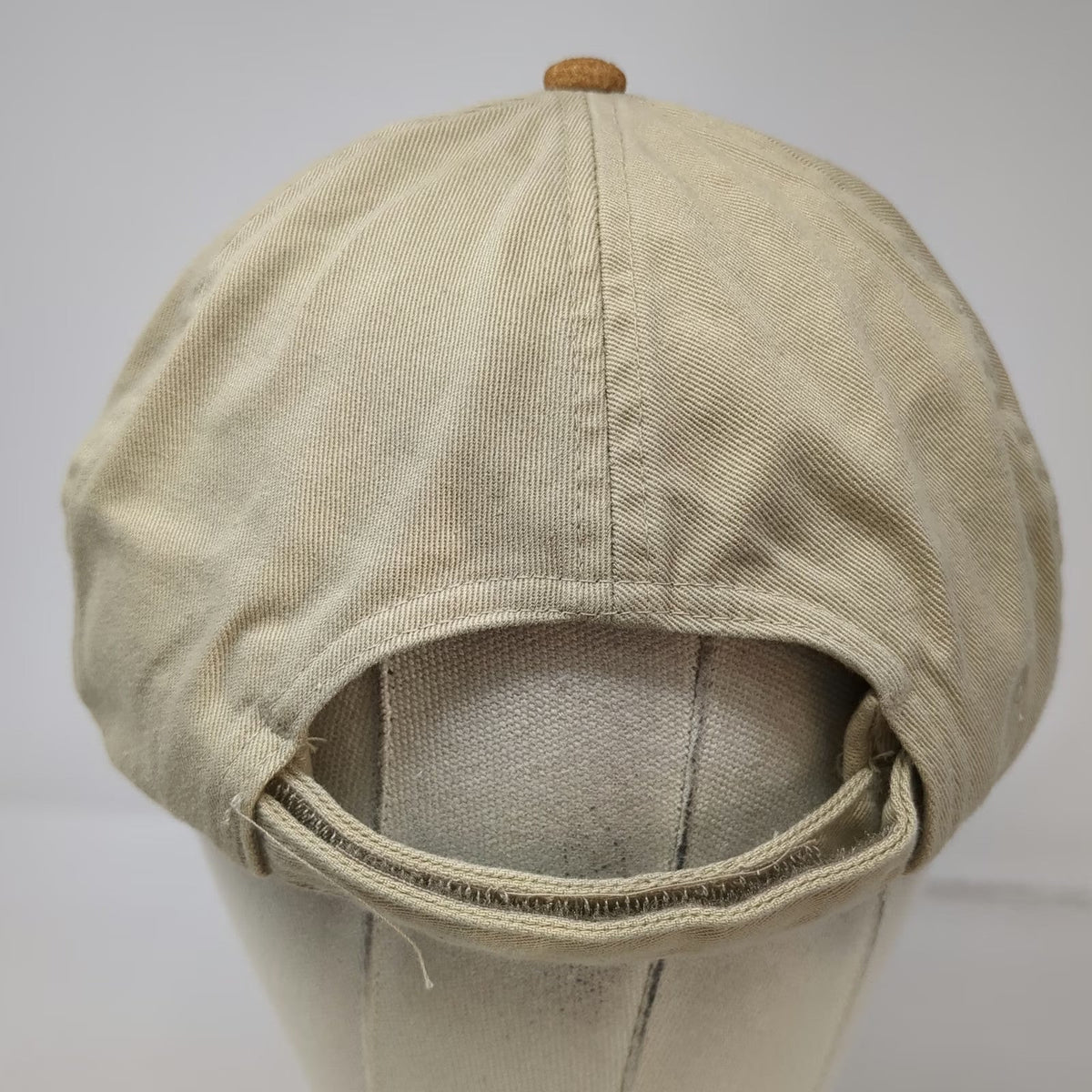 Royal Busch Gardens Baseball Cap Beige Brown One Size Suede Brim Strapback Hat