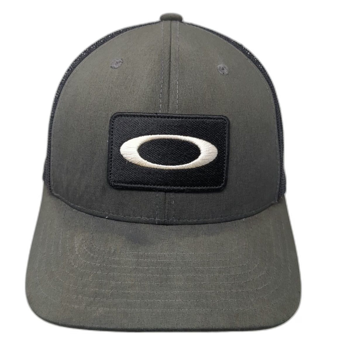 Oakley Trucker Hat Gray One Size Mesh Back Logo Patch Snapback Breathable