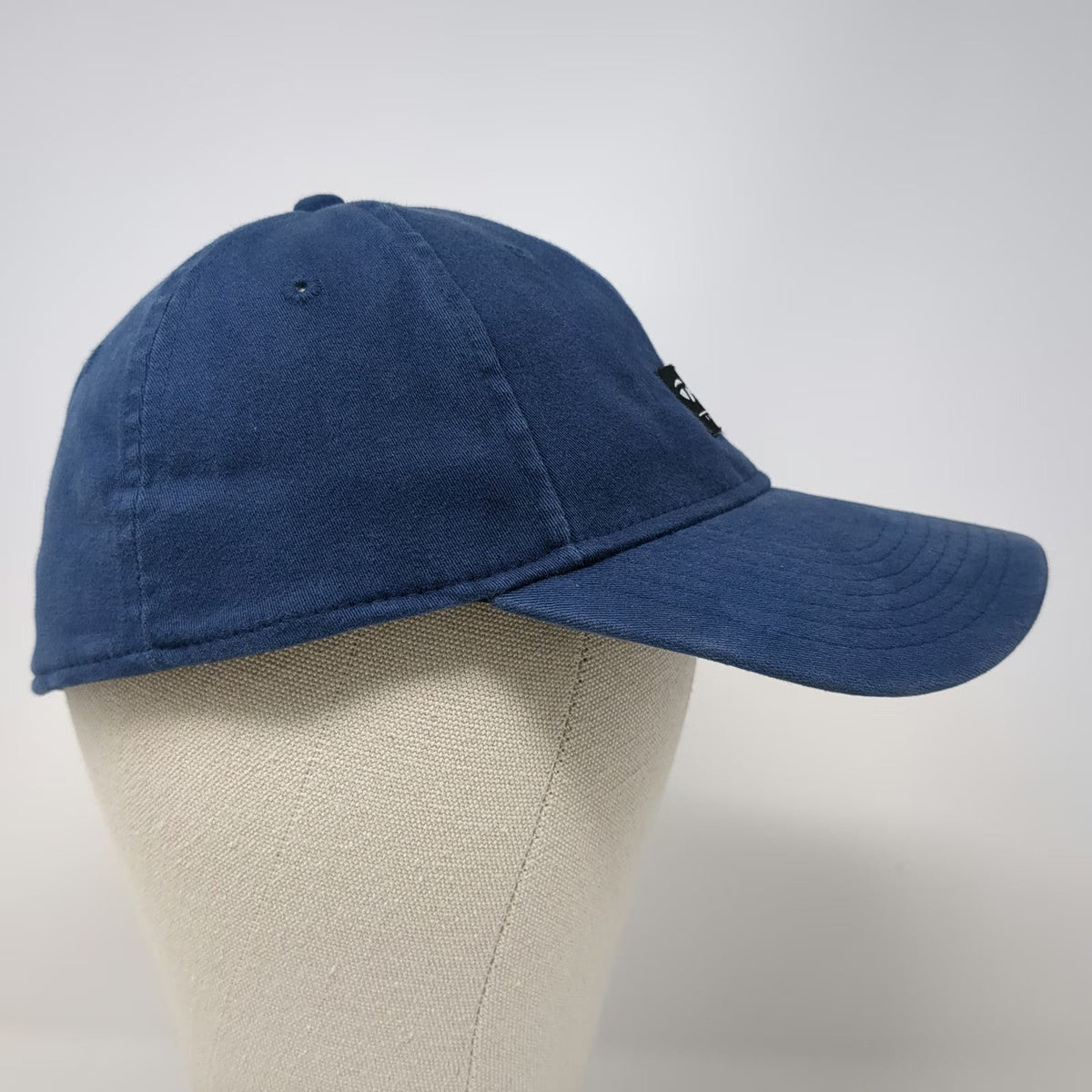 TaylorMade Blue Baseball Cap M Golf Hat Stretch Fit Front Patch Logo Curved Brim