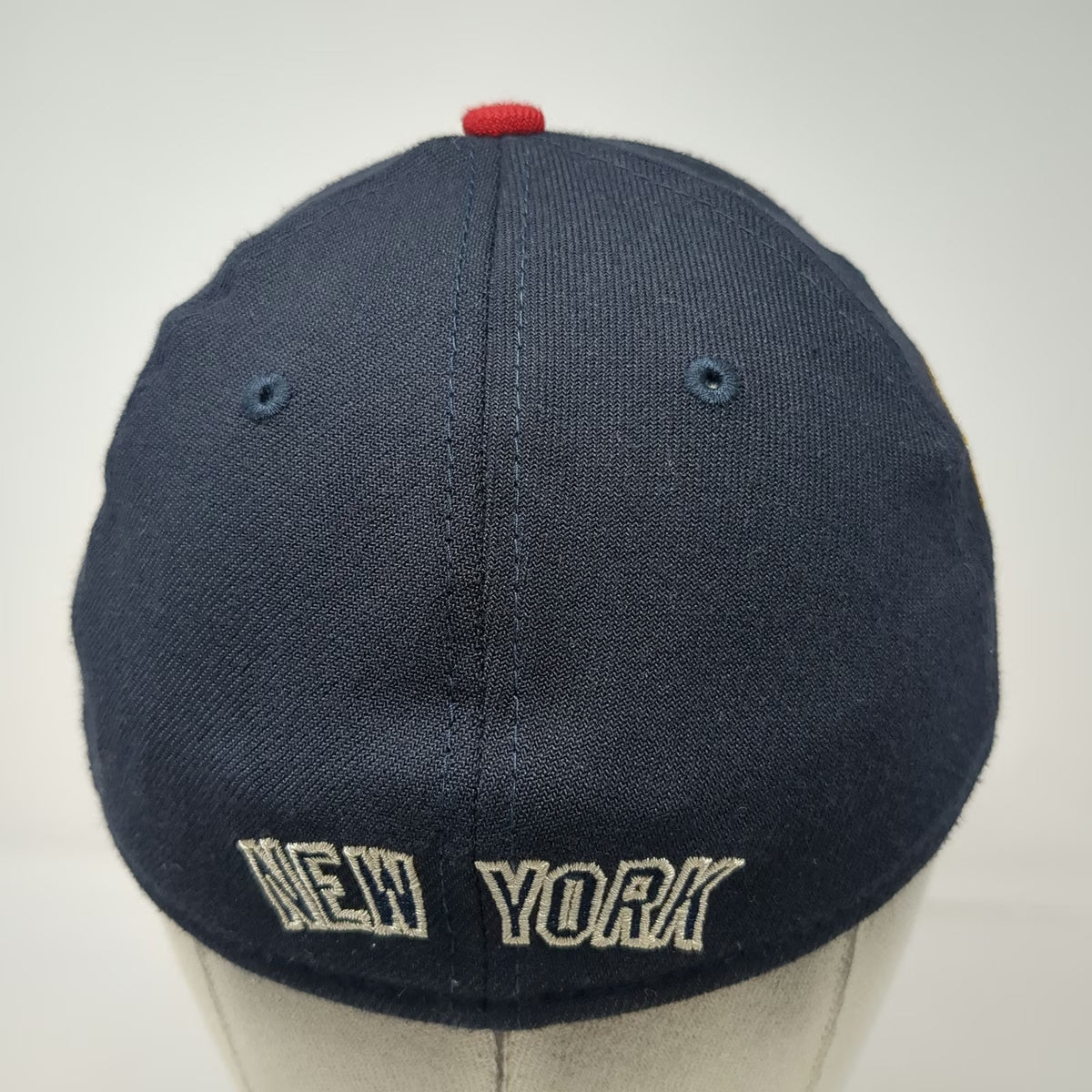 New Era New York Yankees MLB Baseball Cap Blue Red M 39THIRTY Side Patch Logo