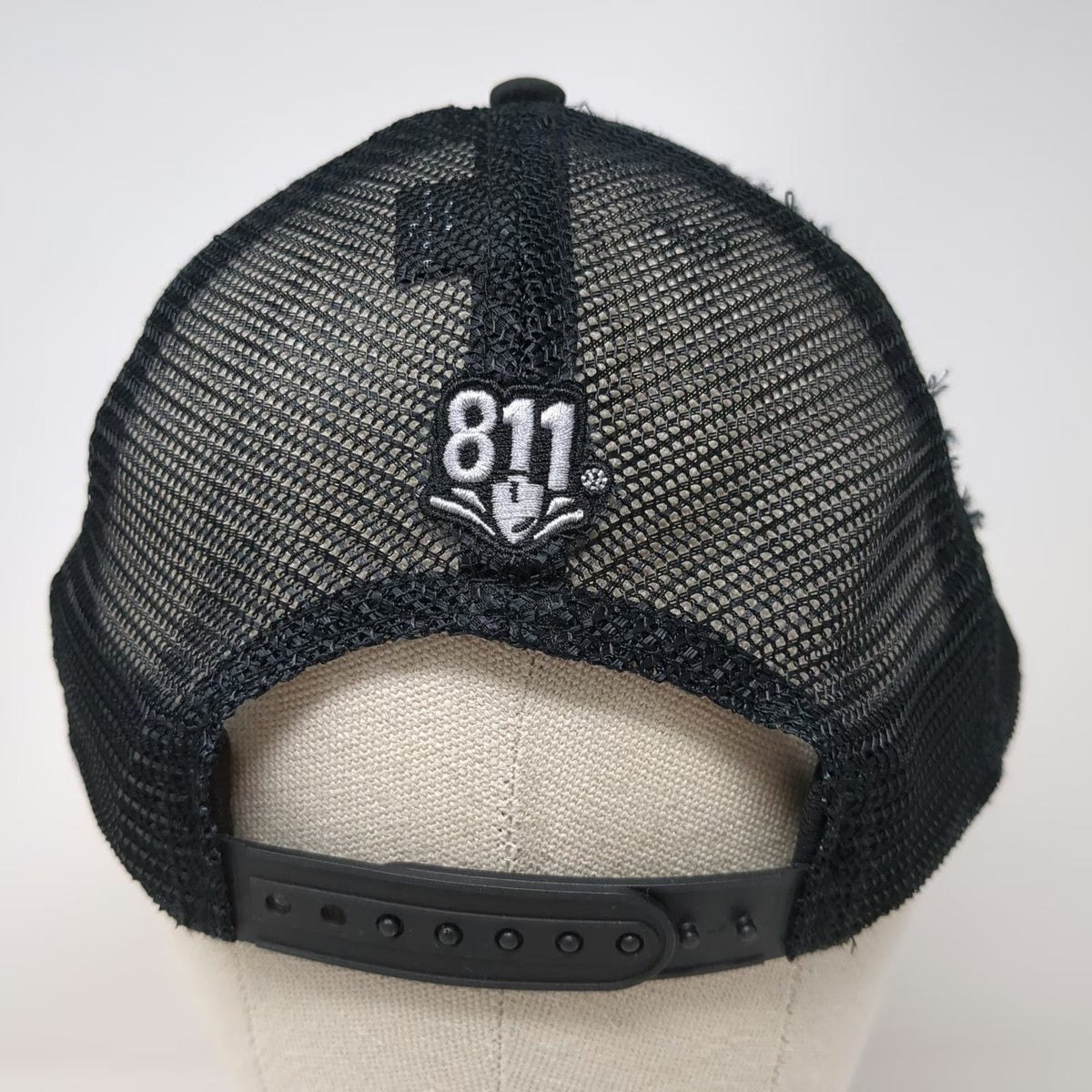 Pukka Trucker Hat Black One Size Marathon Pipe Line LLC 811 Mesh Snapback