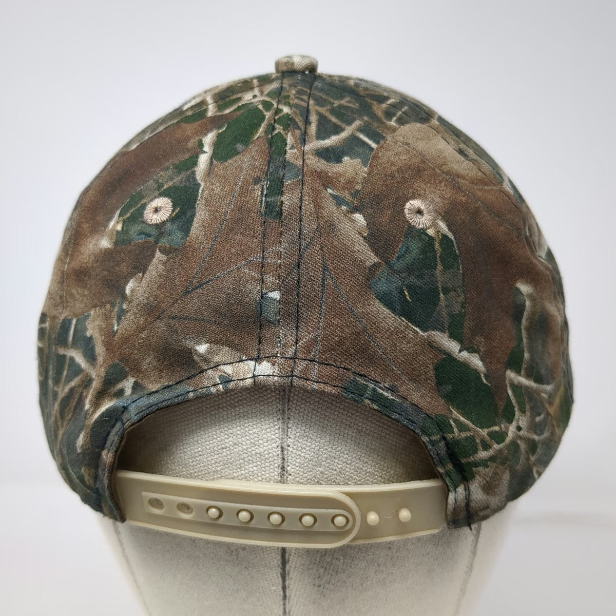 Bass Pro Shops Snapback Hat Green One Size Camouflage Fishing Bass Fish Logo