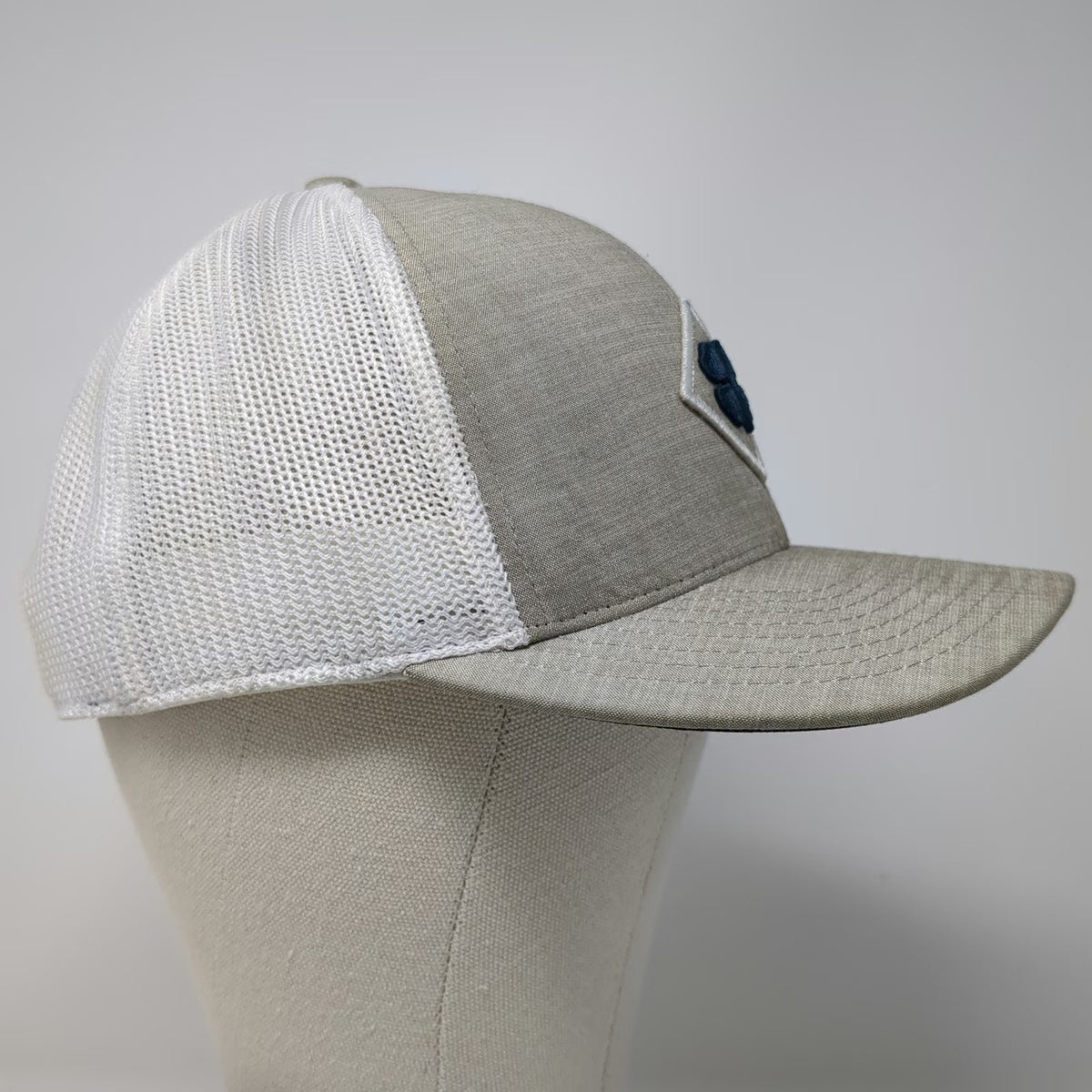 Black Clover Trucker Hat Beige White Blue One Size Mesh Back Snapback Clover