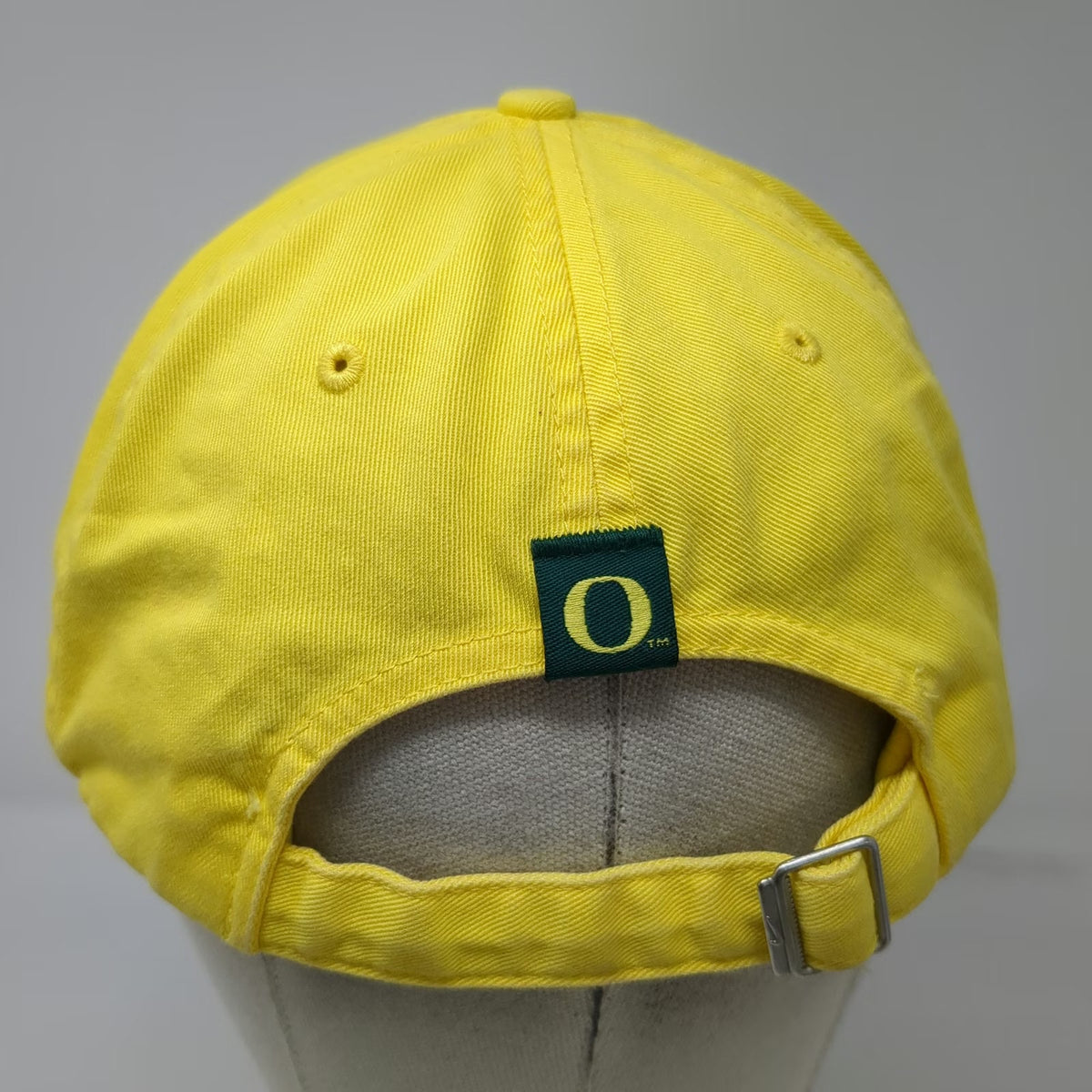 Nike Oregon Ducks NCAA Yellow Green One Size Cap Hat Adjustable Slideback Logo