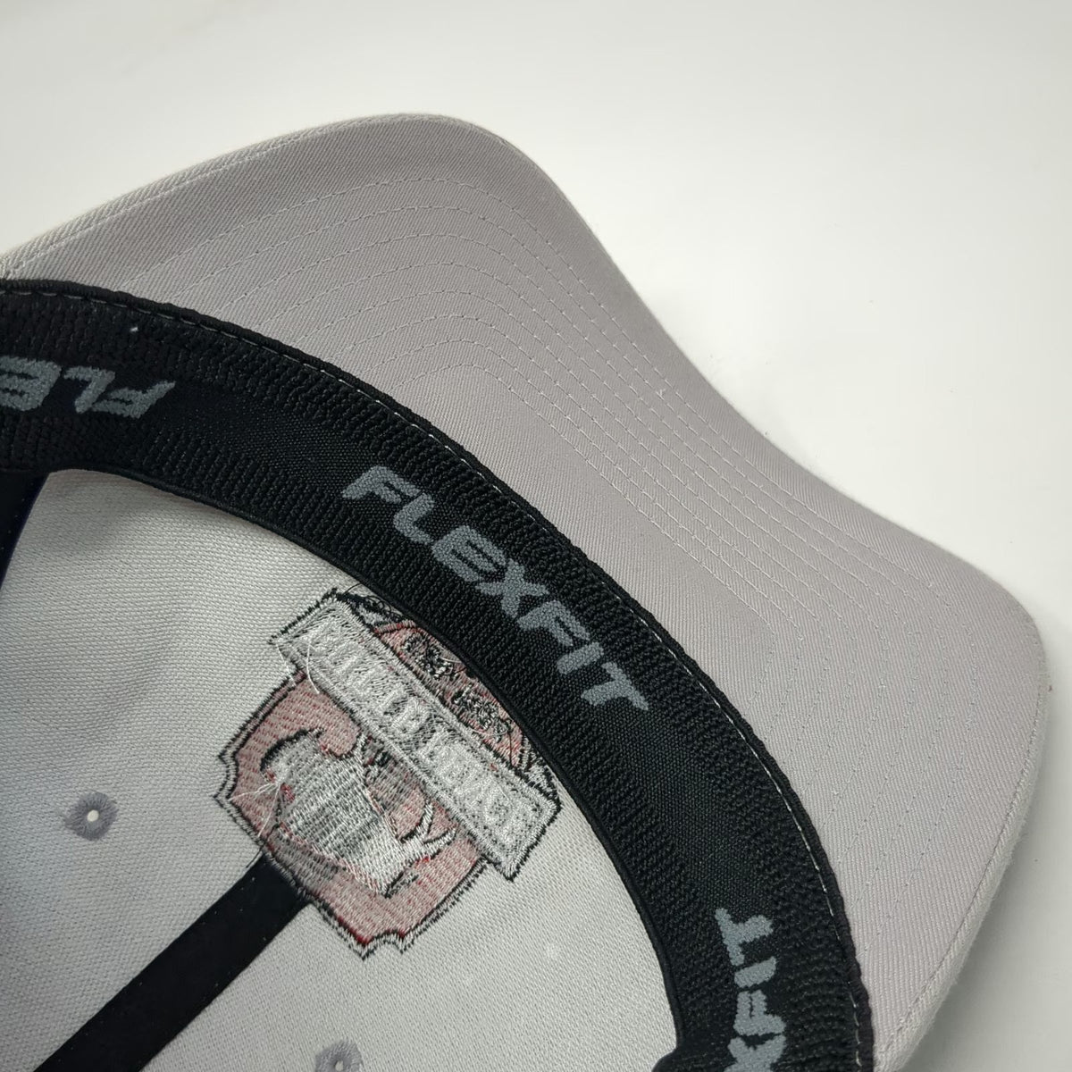 Port Authority Baseball Cap Gray M Butte Fence Bison Logo Mesh Back Fitted Hat