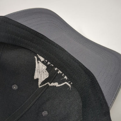 Carhartt Trucker Hat Gray One Size Mountain Idaho Holdings Mesh Back Snapback