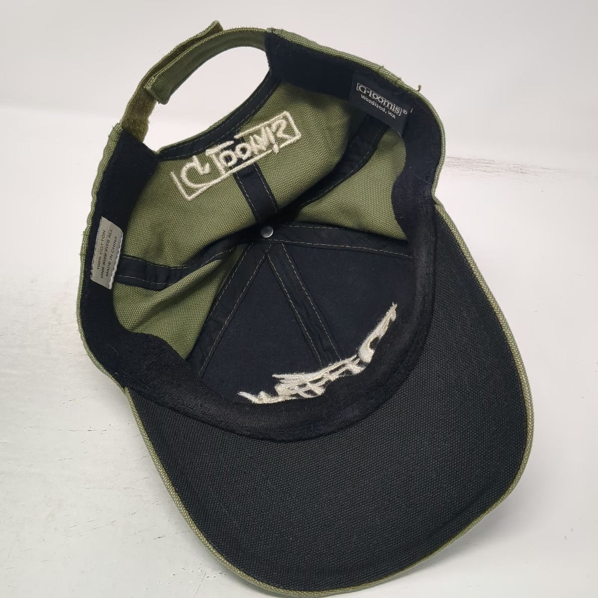 G.Loomis Baseball Cap Green One Size Fear No Fish Skeletal Logo Strapback Hat