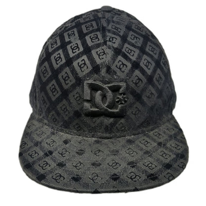DC Shoes New Era Snapback Black 7 5/8 Monogram Allover Pattern Flat Brim Hat