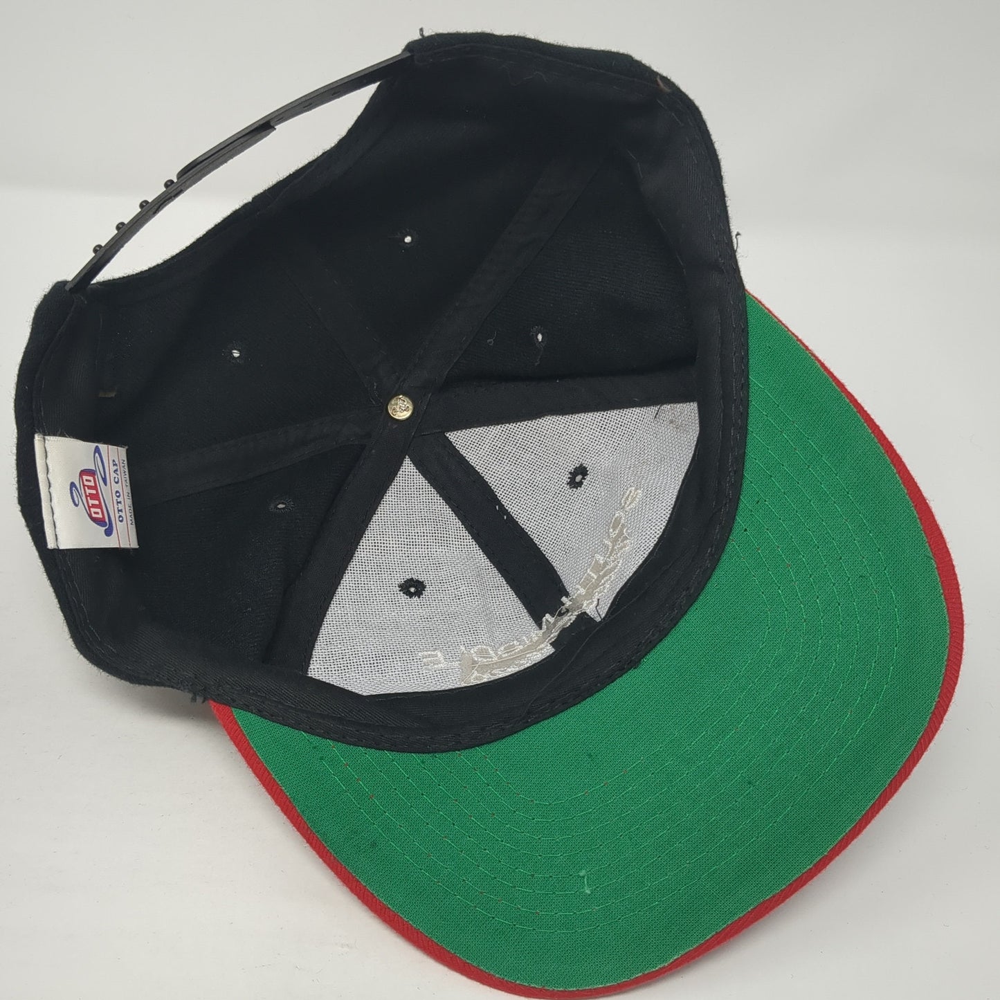 South Middle Mustangs Snapback Hat Black One Size Colorblock Otto
