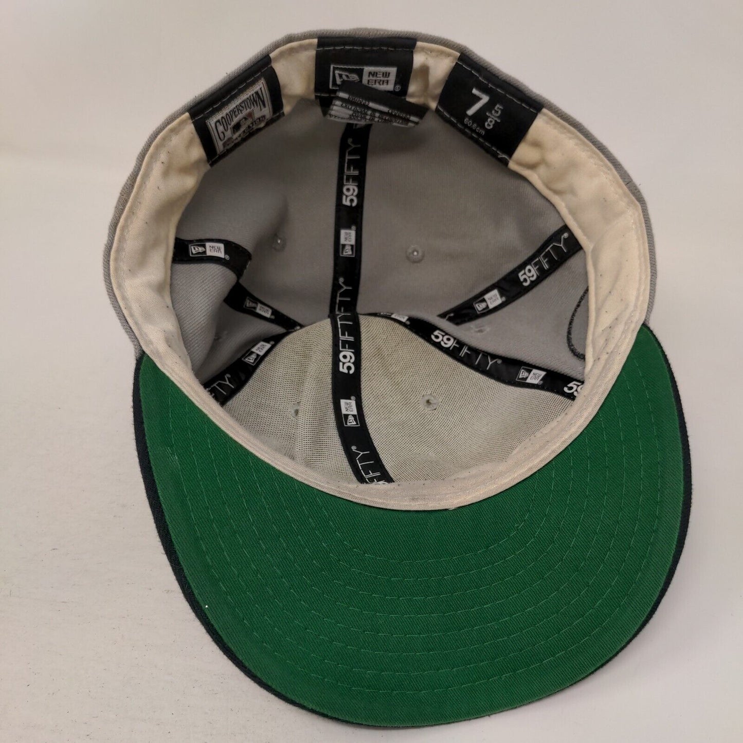 New York Yankees Fitted Hat Gray New Era 59Fifty 7 5/8 Embroidered Logo MLB
