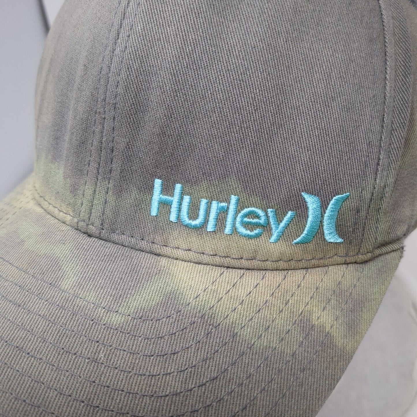 Hurley Fitted Hat Gray L-XL Embroidered Logo Flexfit Yupoong 6 Panel