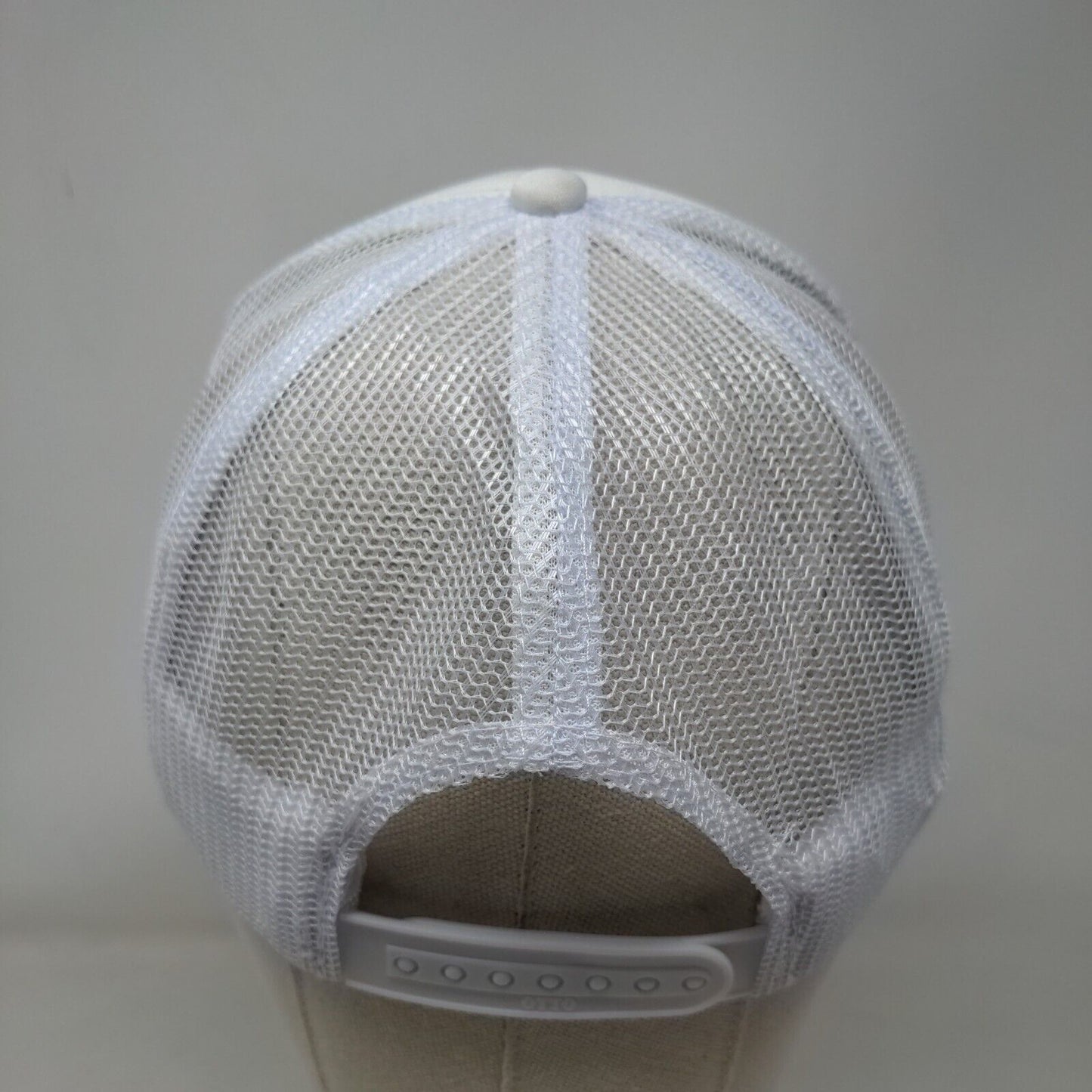 Thornton Snapback Trucker Hat White One Size Adjustable Mesh Back Rope Otto