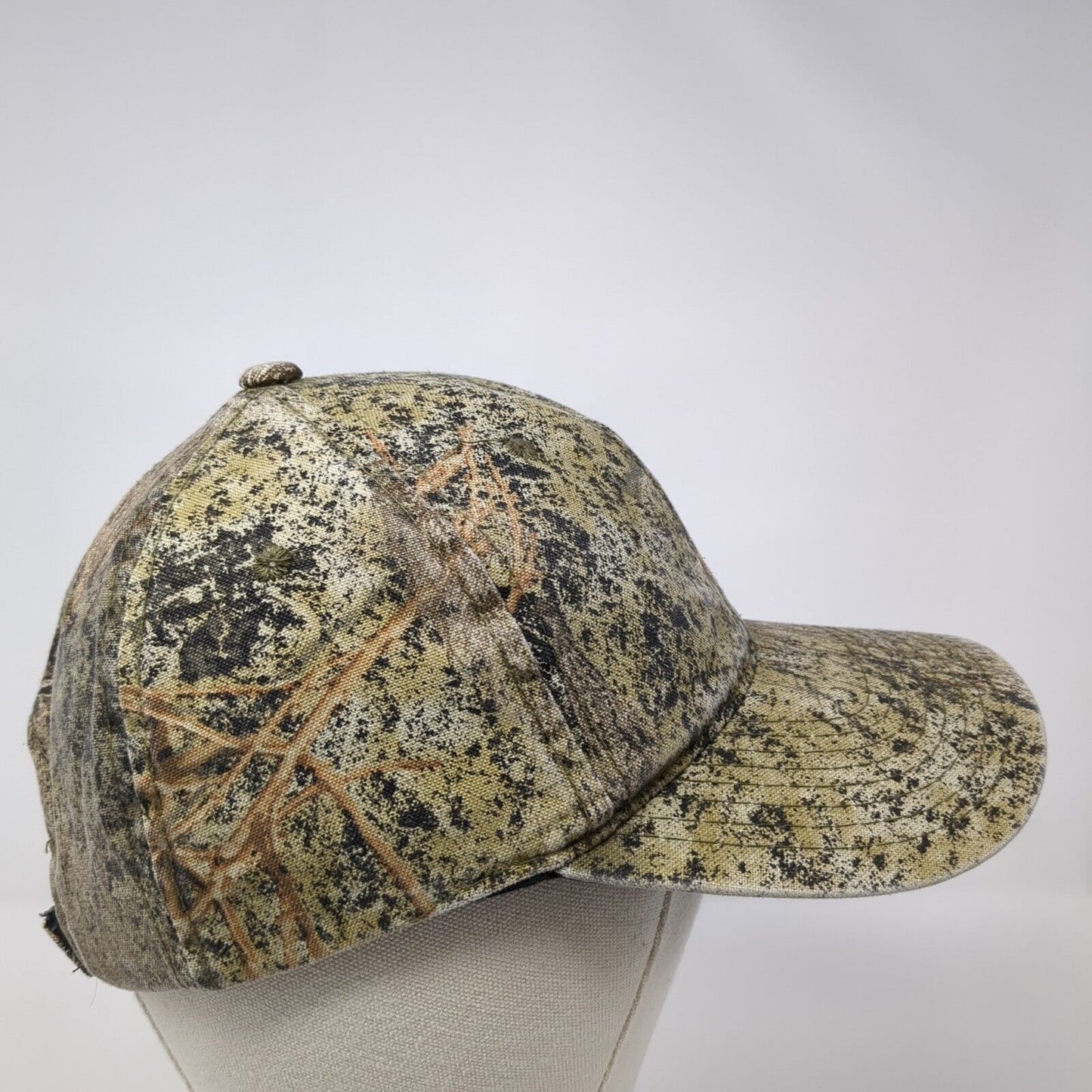 Unbranded Strapback Hat Camouflage One Size Adjustable Vented Holes 6 Panel
