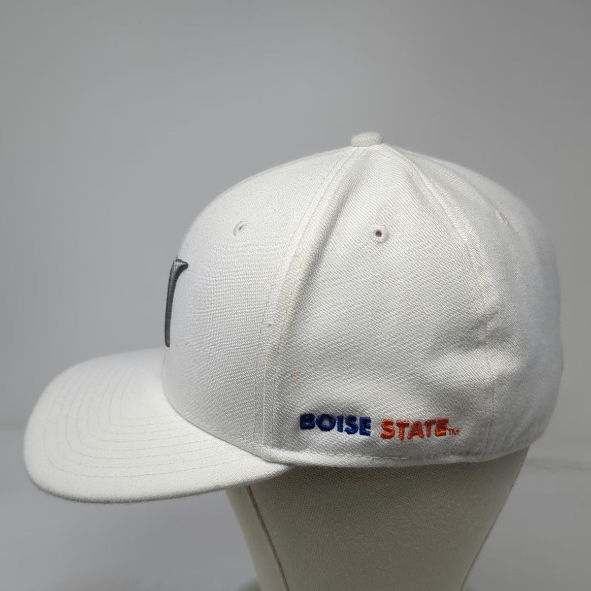Hurley Baseball Cap White One Size Boise State Broncos Embroidered Logo Hat