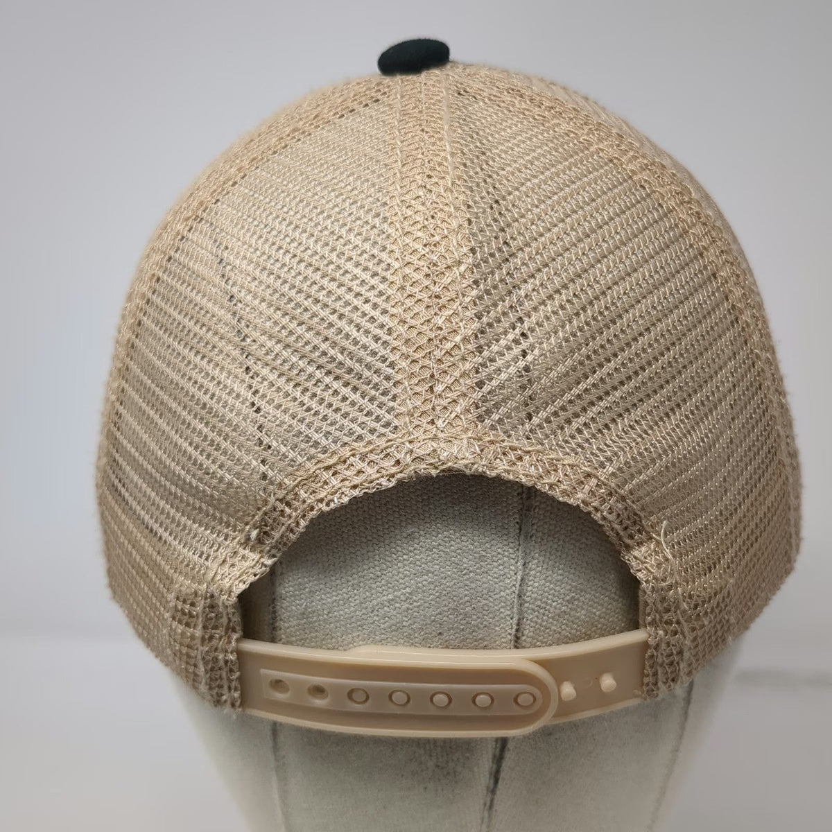HitWear Trucker Hat Black One Size Mesh Back University of Washington ROTC W
