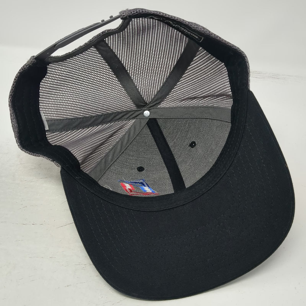 Richardson Trucker Hat Black Gray One Size Mesh Snapback Inventure Structured