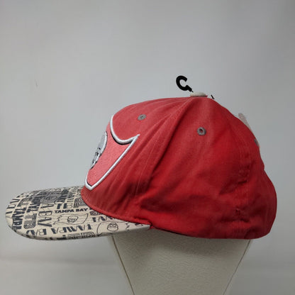 M Fashions Men's Snapback Hat Red Embroidered Tampa Bay Buccaneers Big Logo