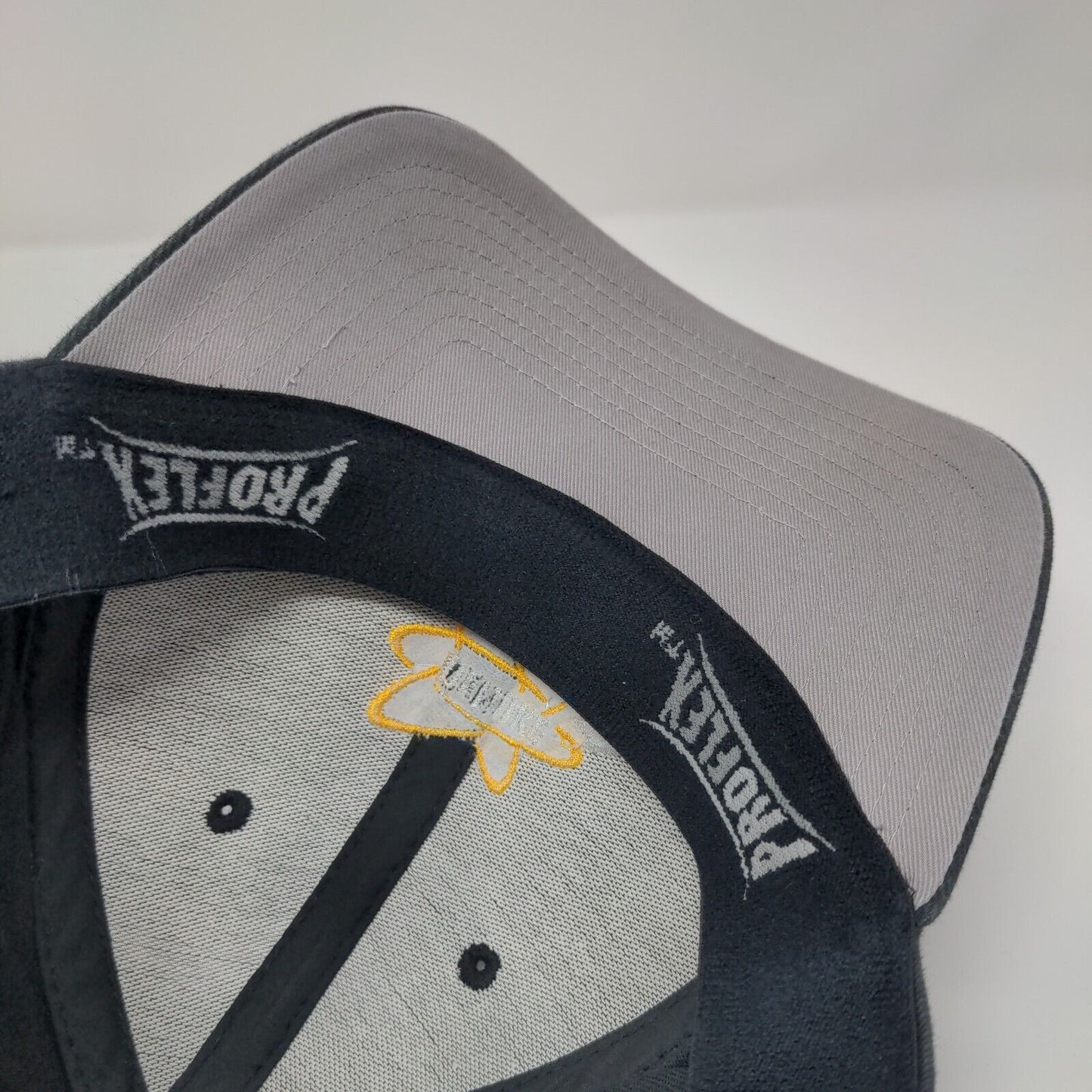 Denuke Fitted Hat Black M/L Embroidered 6 Panel Pro Flex Outdoor Cap