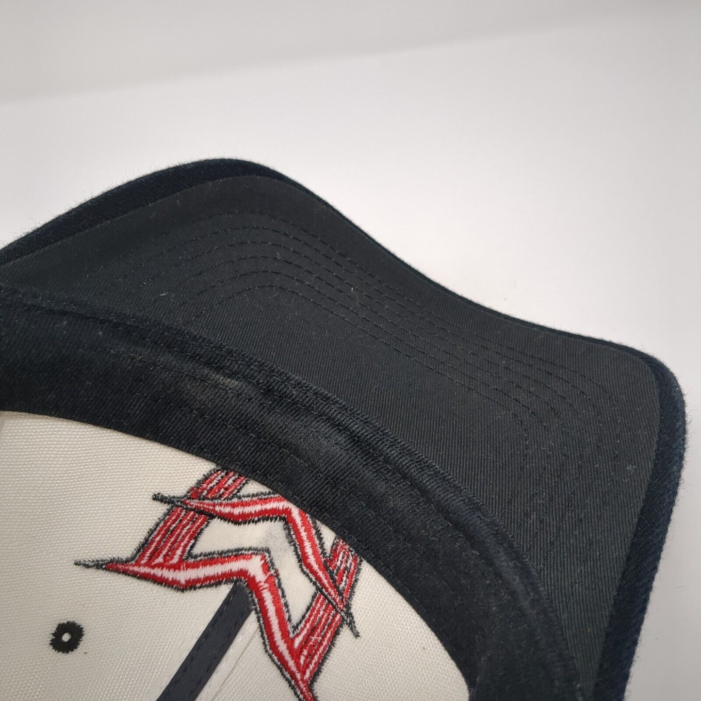 Cougars Fitted Hat White S/M Embroidered Logo Colorblock 6 Panel