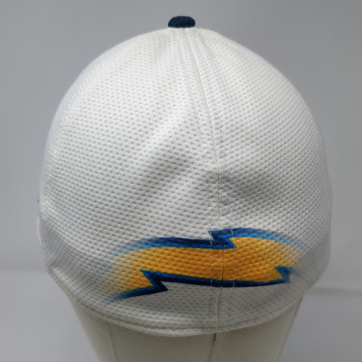 New Era Los Angeles Chargers NFL Hat Blue L 39THIRTY Stretch Fit Mesh Brim Cap