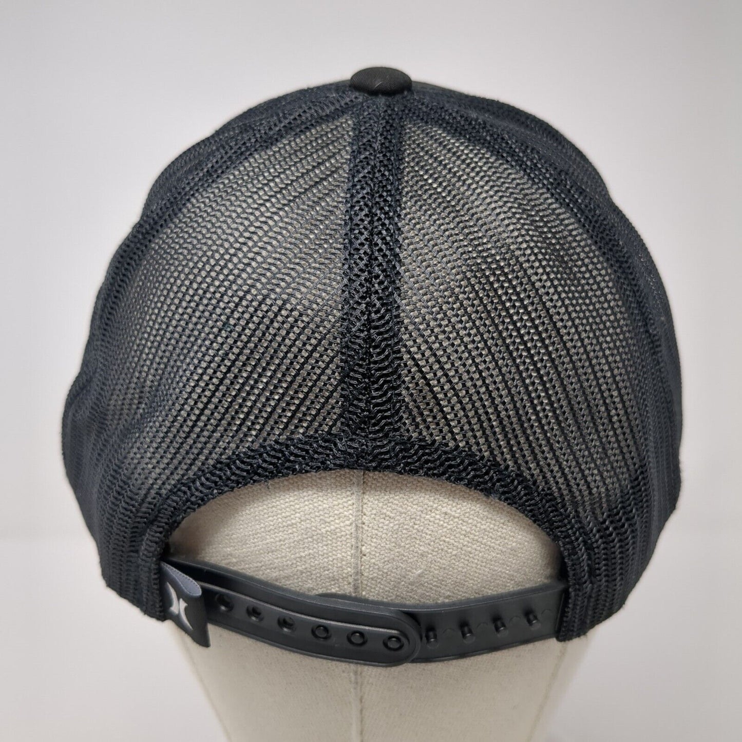 Hurley Snapback Trucker Hat Black OS Adjustable Mesh Back Classics Yupoong