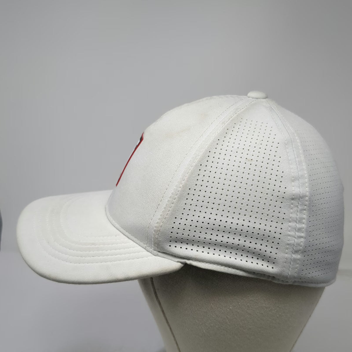 Nike Baseball Cap Gray L Tiger Woods TW Logo Dri-Fit ADV Perforated Legacy91 Hat