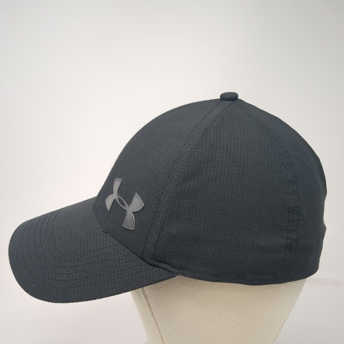 Under Armour Baseball Cap Black XL Fitted Polyester Logo Performance Workout Hat