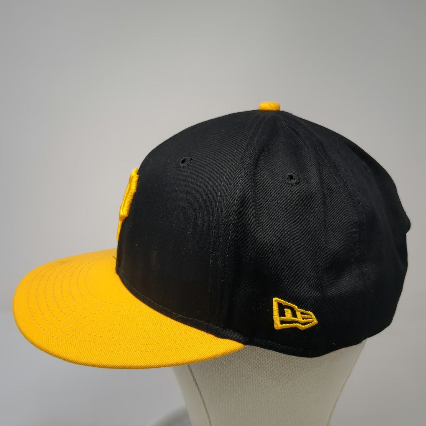 New Era Pittsburgh Pirates MLB Snapback Hat Black Yellow OSFM 9FIFTY Green Brim