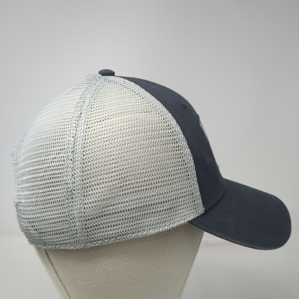The North Face Trucker Hat Gray One Size Snapback Mesh Alpine Specialist Patch