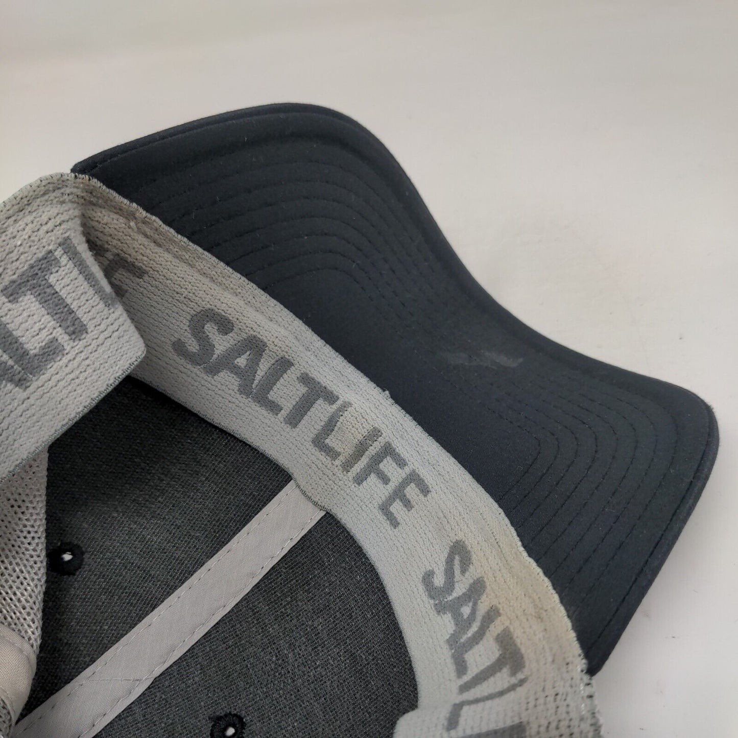 Salt Life Fitted Mesh Back Trucker Hat Black OSFM Colorblock 6 Panel
