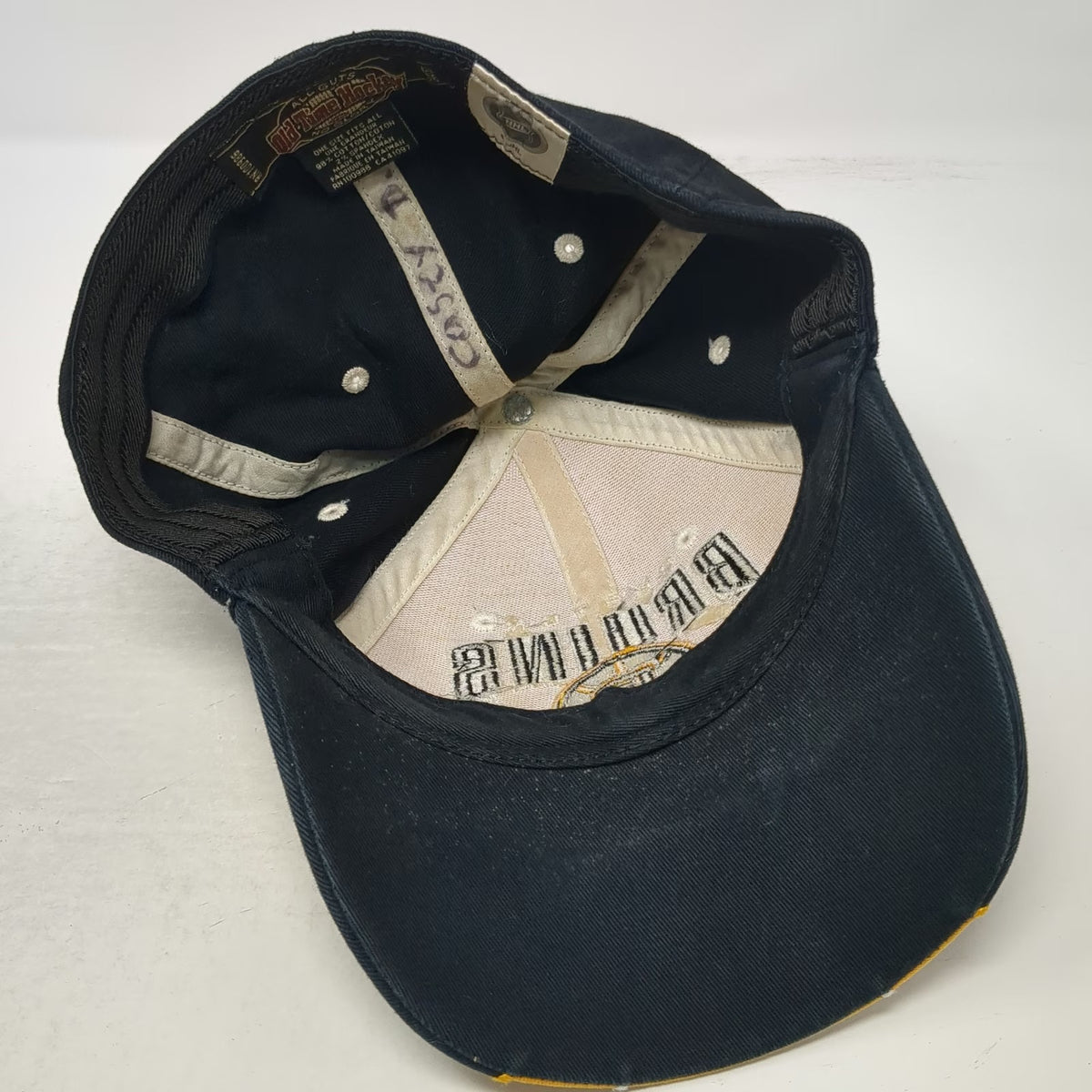 Boston Bruins NHL Old Time Hockey Baseball Cap Yellow Black One Size Logo 1924
