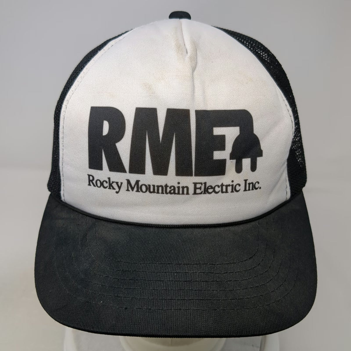 Young An Trucker Hat Black White OSFM Rocky Mountain Electric Mesh Snapback Logo