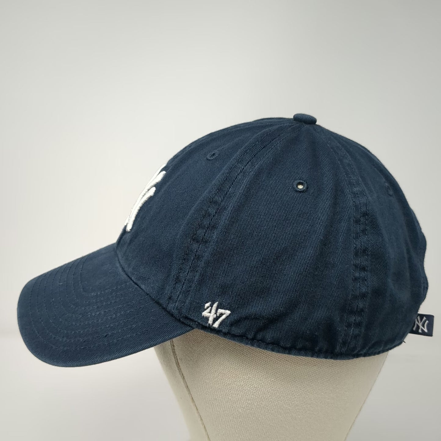'47 New York Yankees MLB Blue Baseball Cap Hat One Size Embroidered Logo Genuine
