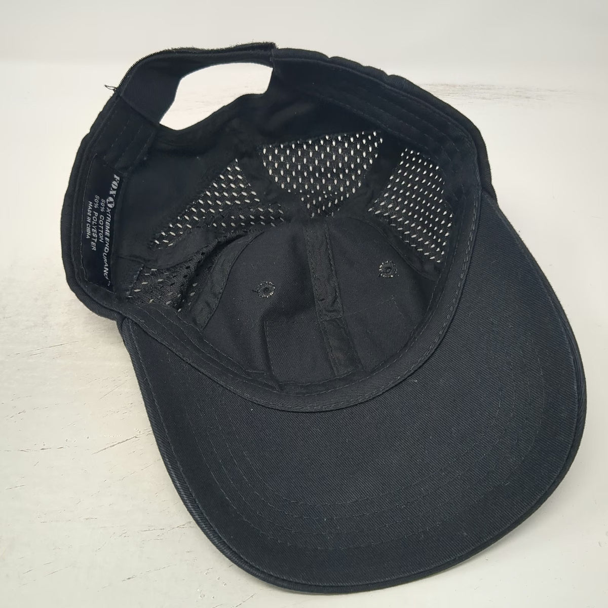 Fox Xtreme Endurance Baseball Cap Black One Size Mesh Wolf Patch Hat Strapback