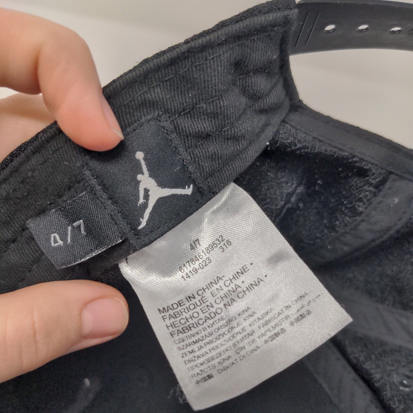 Air Jordan Snapback Hat Black Size 4-7 Adjustable Vented Holes Polyester