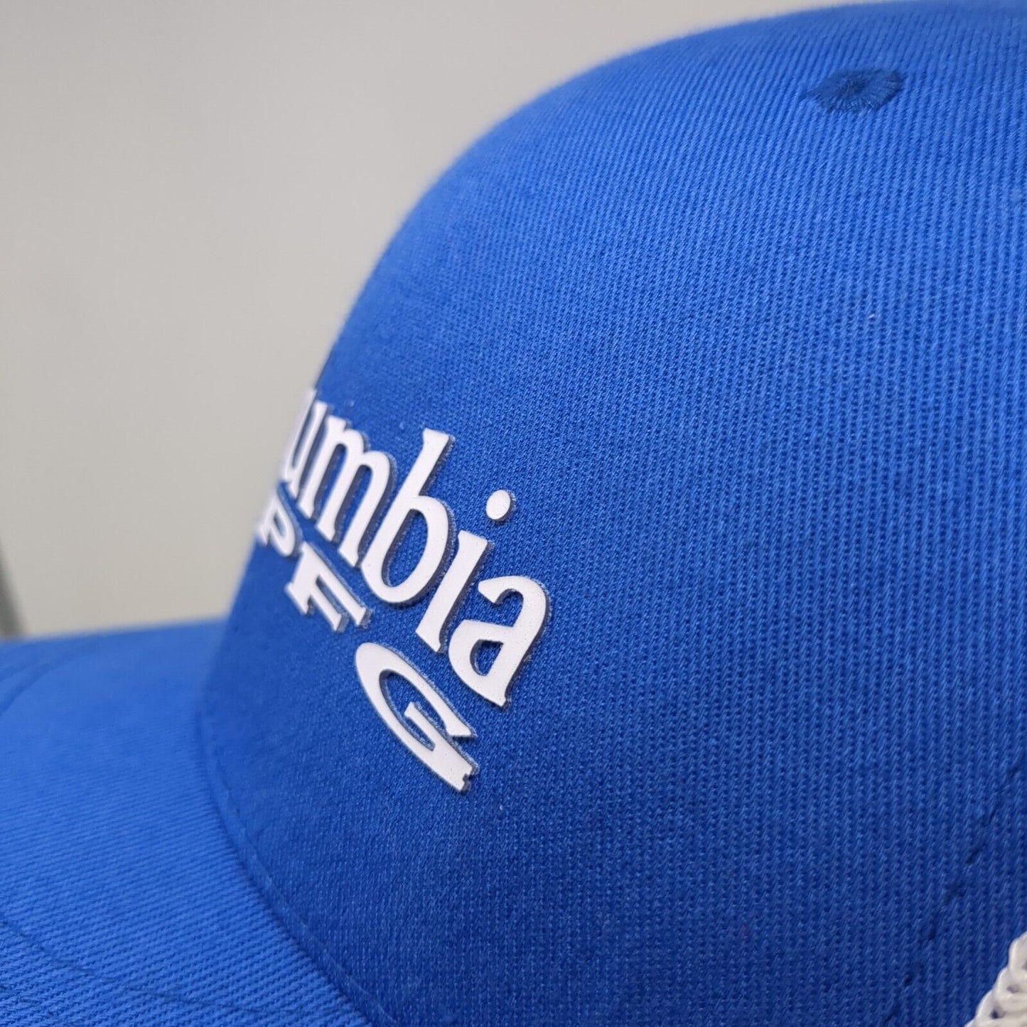 Columbia PFG Fitted Mesh Back Trucker Hat Blue L/XL Colorblock Outdoor