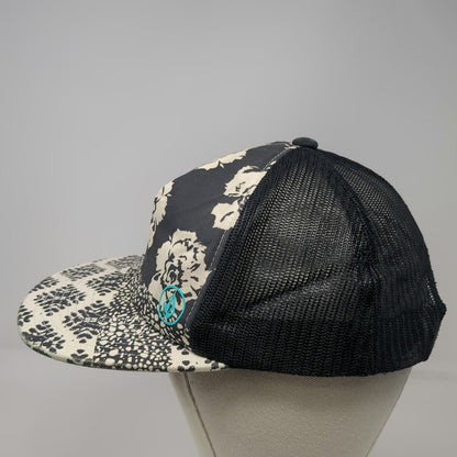 Volcom Trucker Hat Black White OSFM Floral Print Geometric Pattern Mesh Snapback