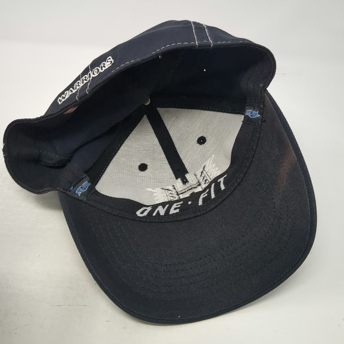 Hawaii Warriors NCAA Top of the World Cap Black M Contrast Stitch One Fit Hat