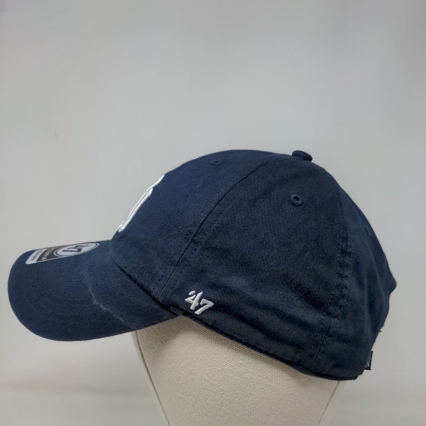 '47 Brand Men's Slideback Hat Blue OSFA Embroidered New York Yankees Logo Cotton