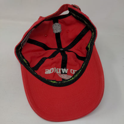 Detroit Red Wings NHL Slideback Hat Red Reebok OSFA Embroidered Logo Hockey