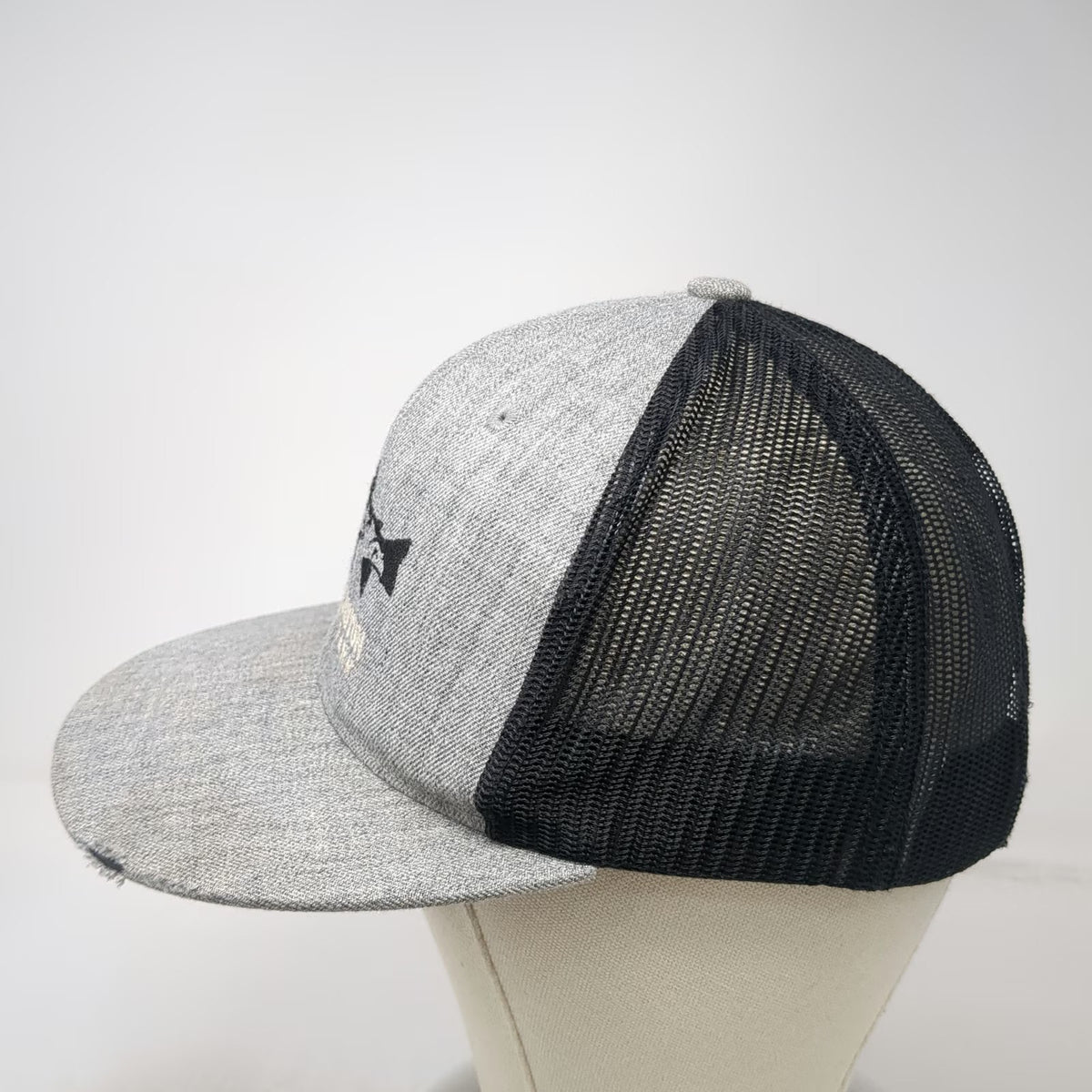 Richardson Trucker Hat Gray L Mesh Snapback Black Canyon Trout Farm Fishing Fish
