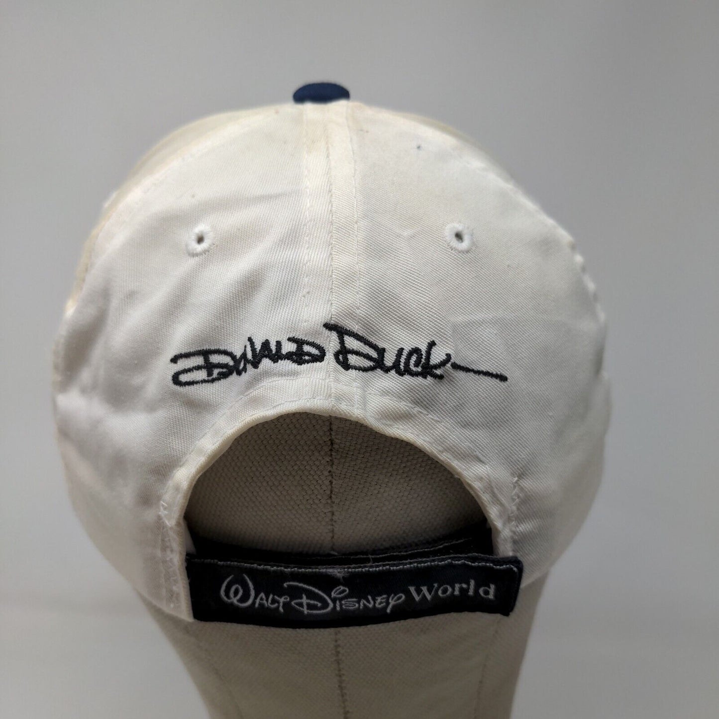 Walt Disney World Men's Strapback Hat Size OSFA Embroidered Mickey, Goofy, Pluto