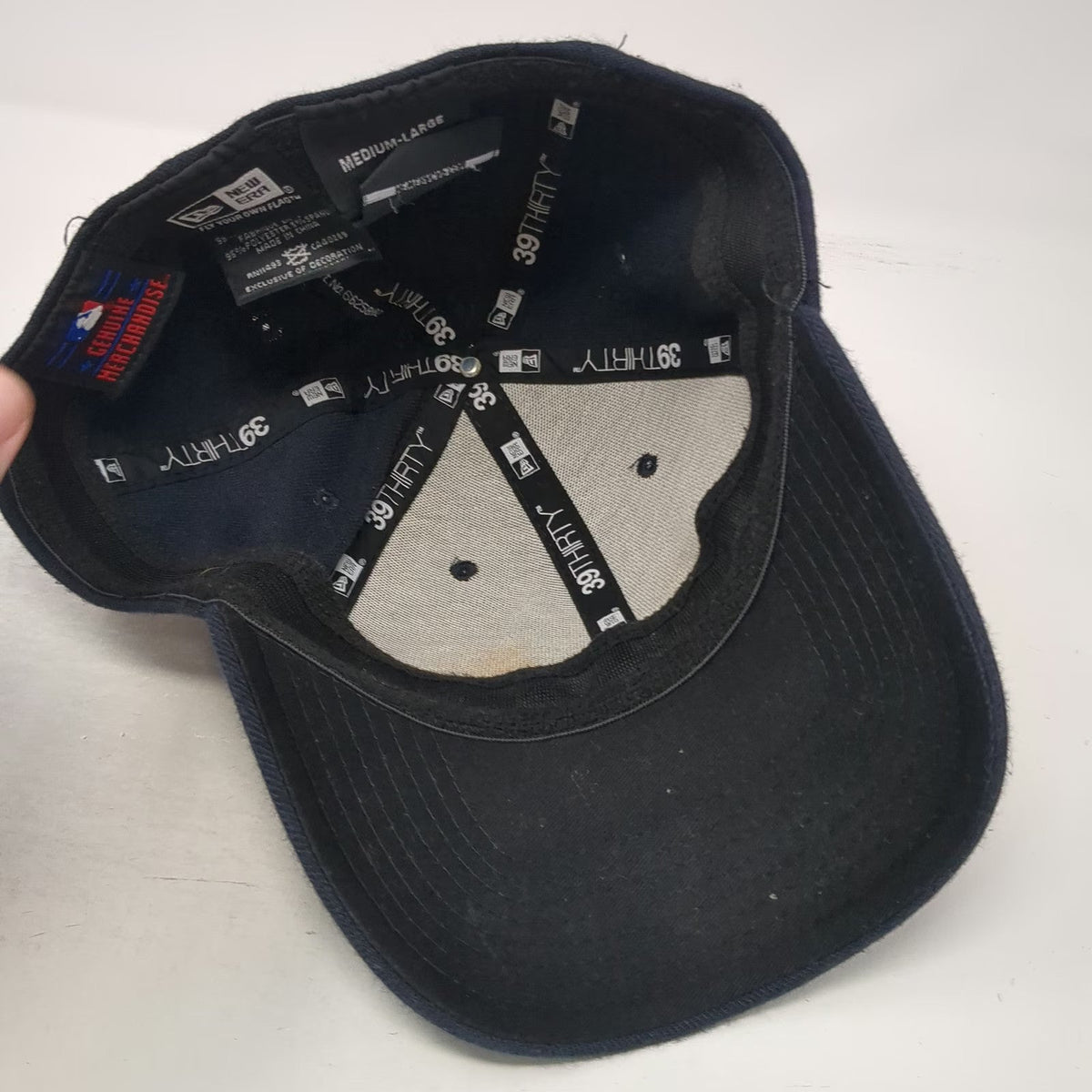 New Era Atlanta Braves MLB Baseball Cap Blue L 39THIRTY Stretch Fit Curved Hat