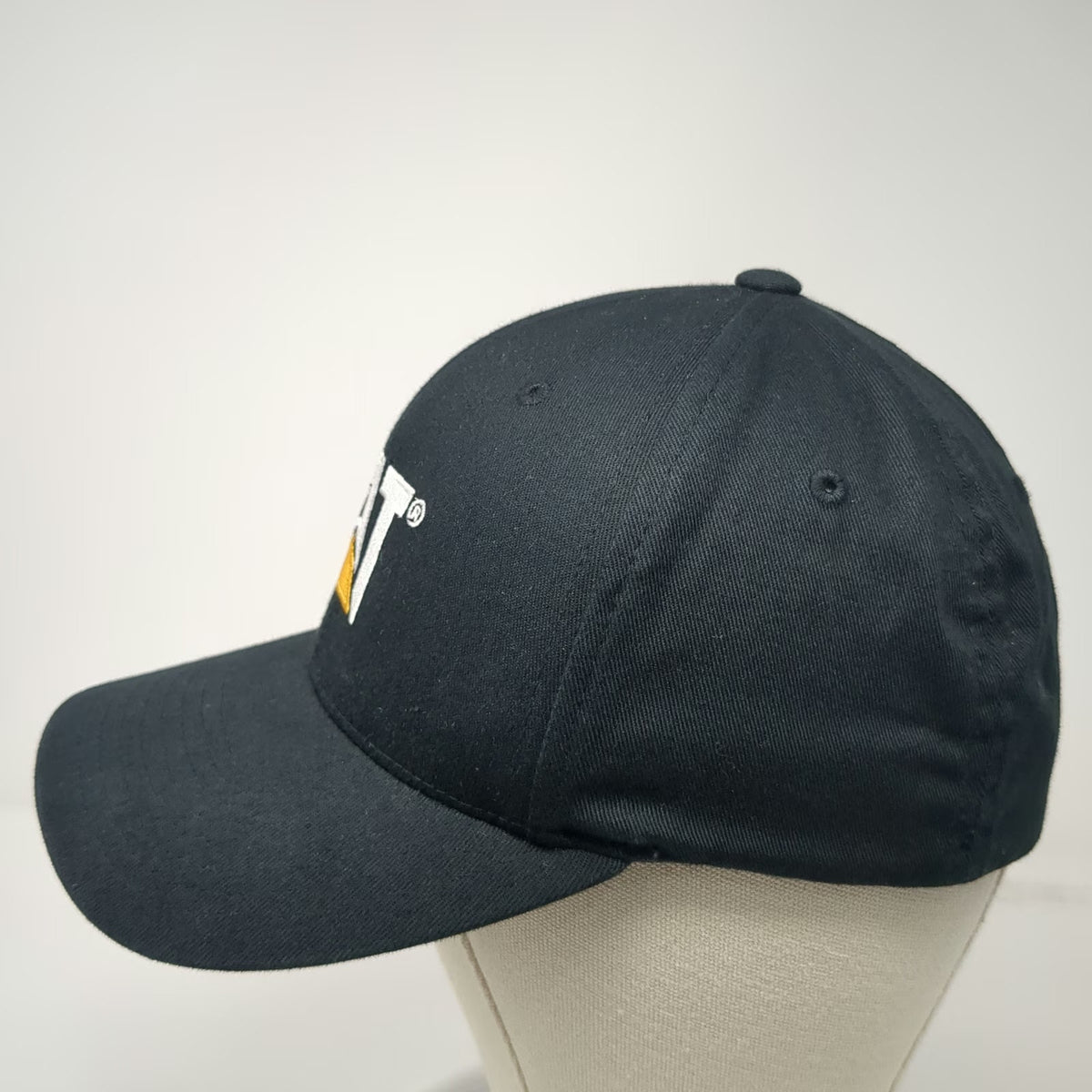 Caterpillar CAT Baseball Cap Black M Flexfit Authentic Workwear White Yellow Hat