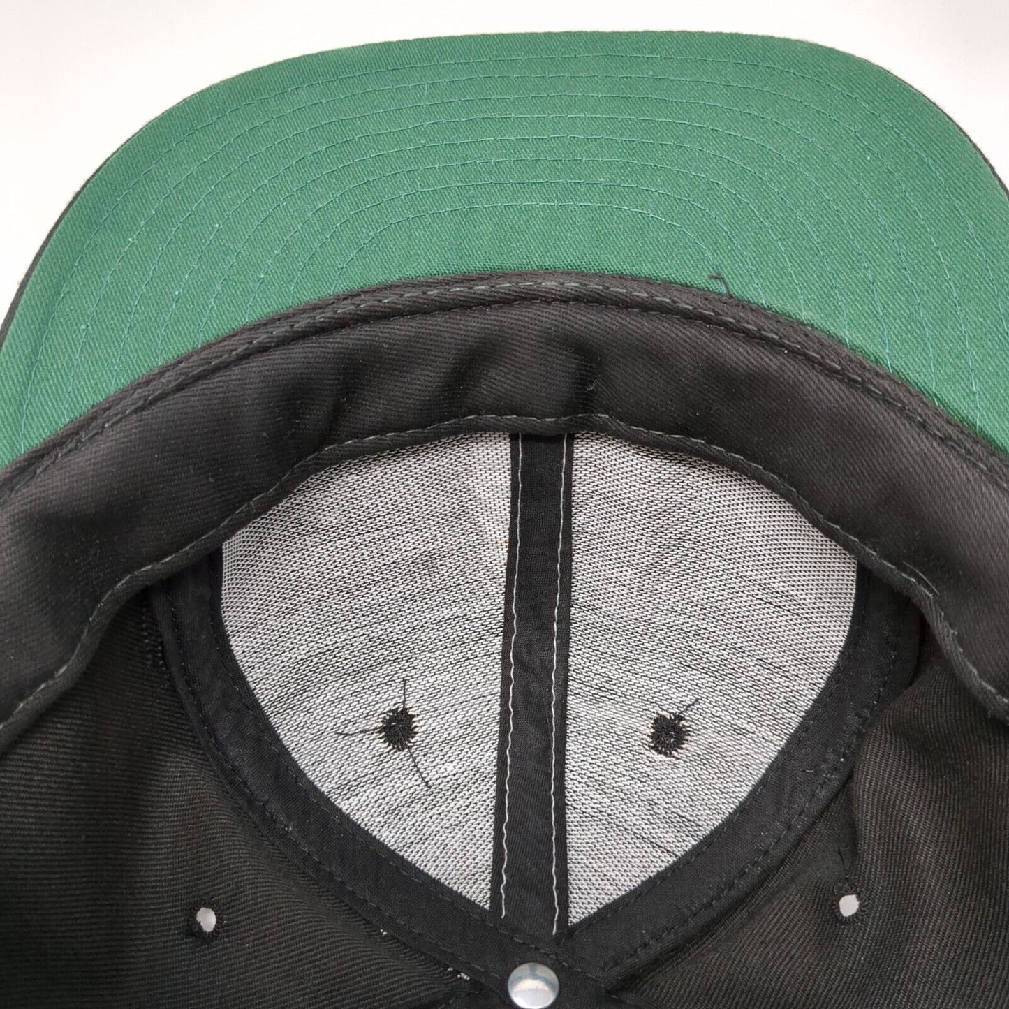 Letter I Fitted Hat Black 7 5/8 Embroidered Solid 6 Panel Vent Holes