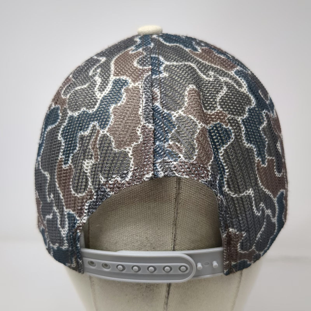 LGND Supply Co. Trucker Hat White Blue Camo One Size Snapback Mesh Graphic Cap