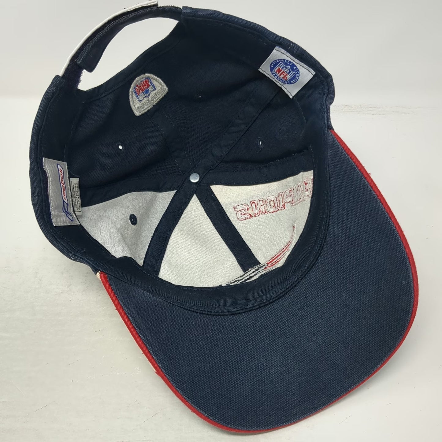 Reebok NFL Patriots Super Bowl XXXVI Champions Blue One Size Strapback Cap Hat